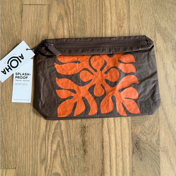 ALOHA Collection Day Tripper Appliqué Tote & Small Pouch - Picture 8 of 12